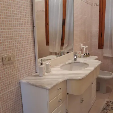 Casa Salice Доноратико
